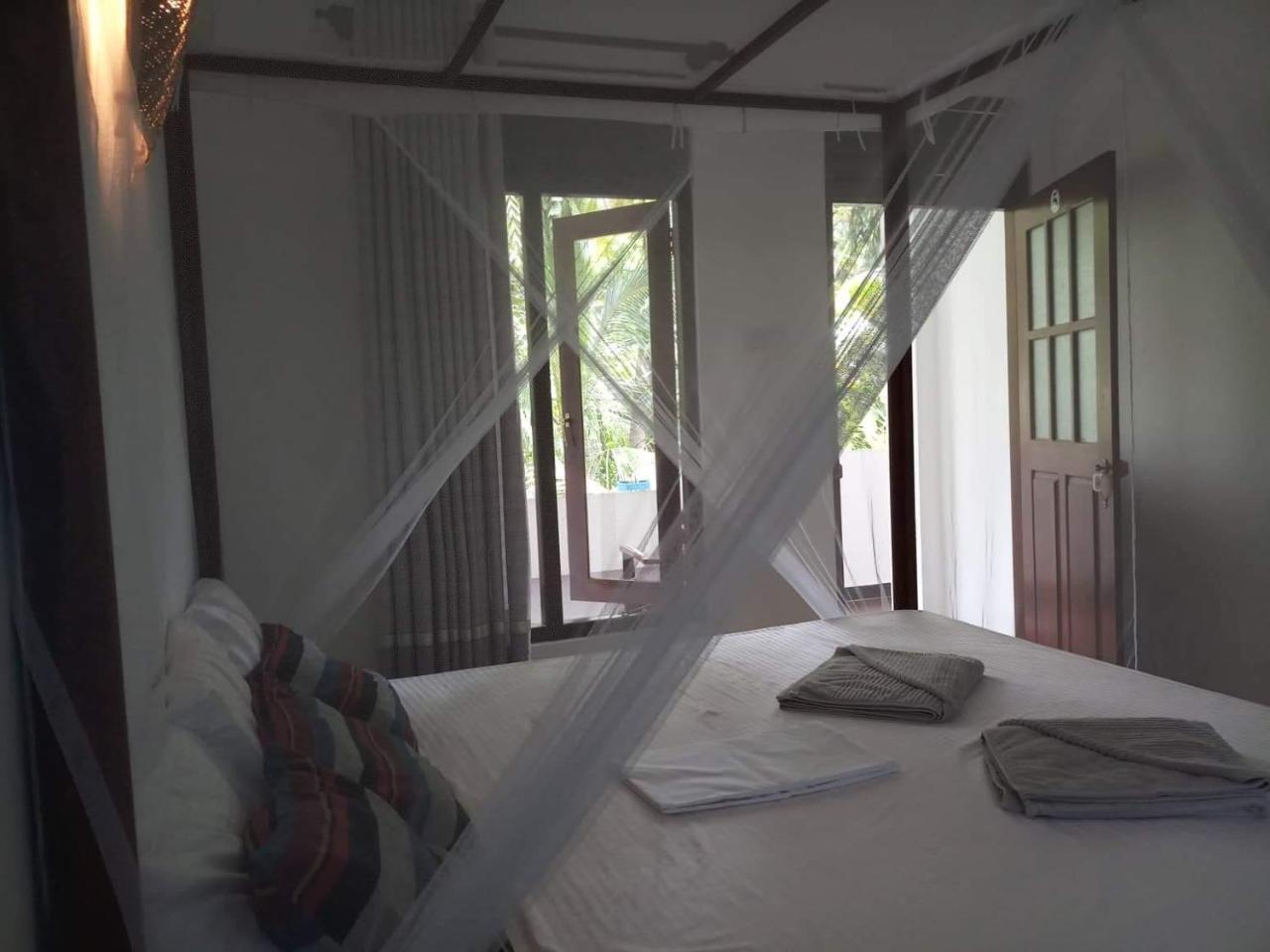 Piumi House Guest House Dikwella Ngoại thất bức ảnh